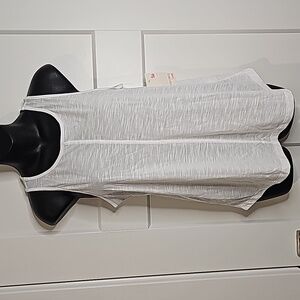 NWT SO Favortie Tank Sheer White